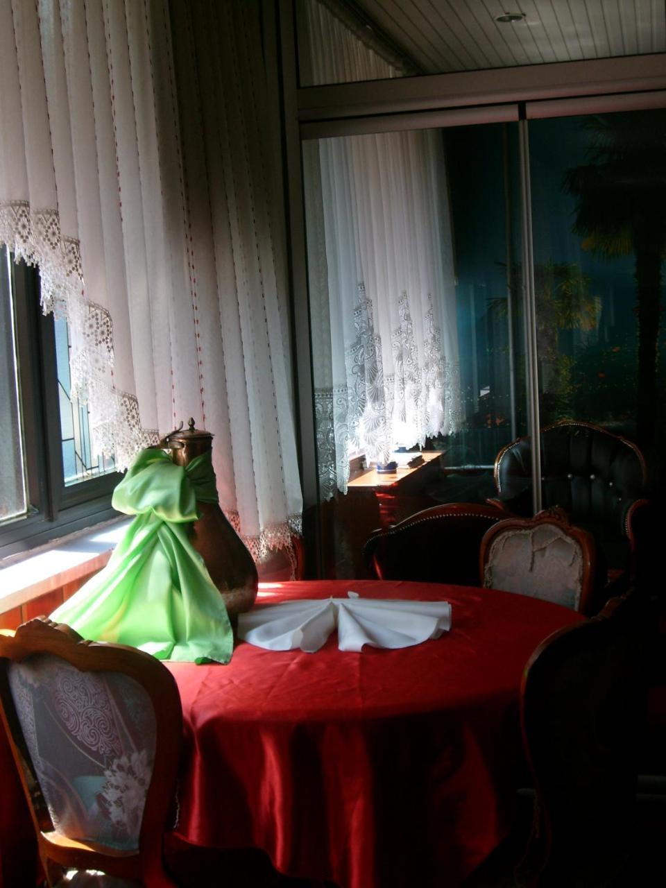 Hotel Cesme Konya Buitenkant foto
